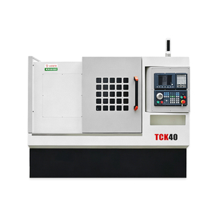Torno CNC de cama inclinada TCK40